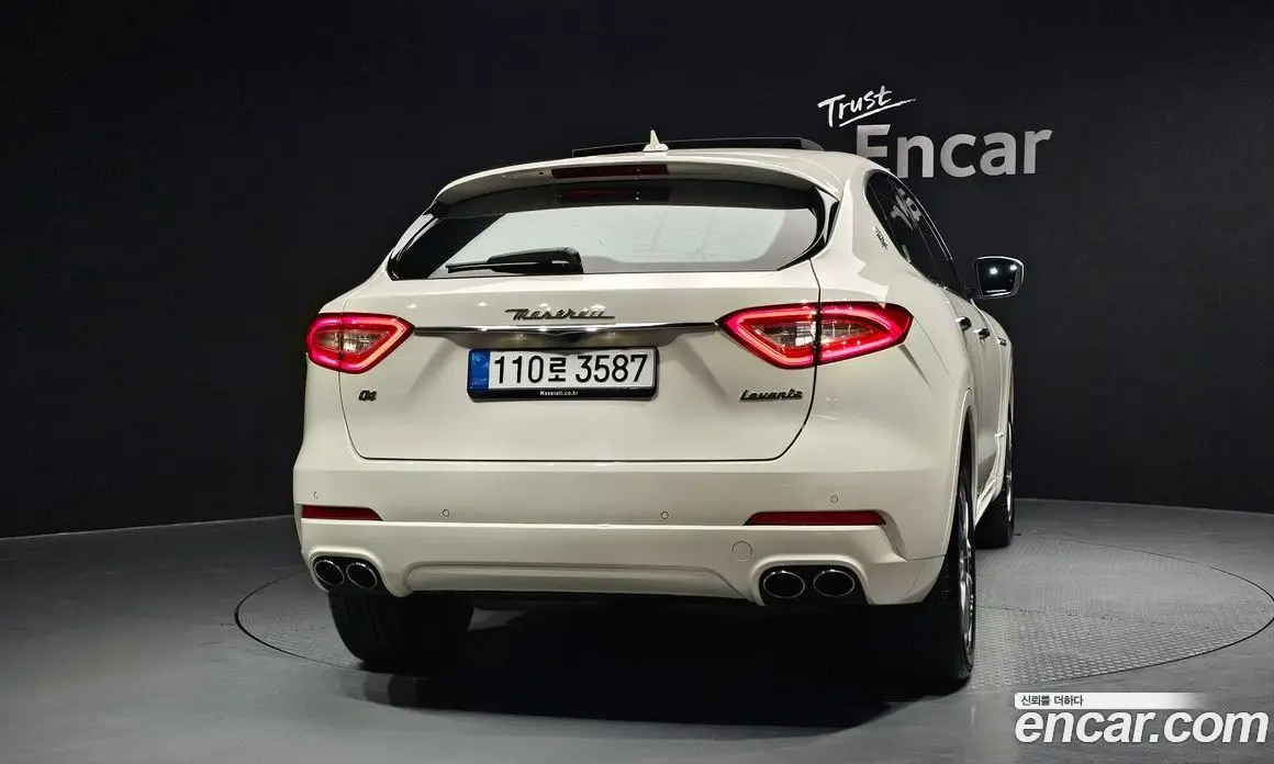 Maserati Levante 2020 3.0 автомат (гидро), фото 4 Maserati Levante 2020 3.0 автомат (гидро), фото 4