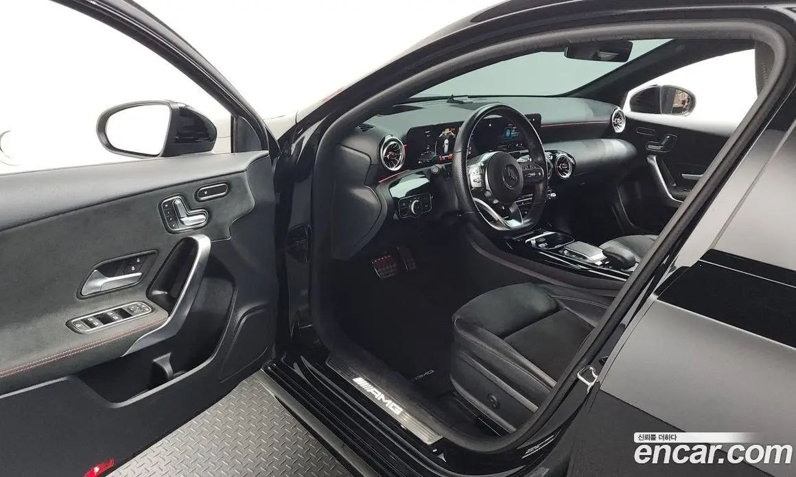 Mercedes-Benz A-Class 2021 2.0 автомат (гидро), фото 13