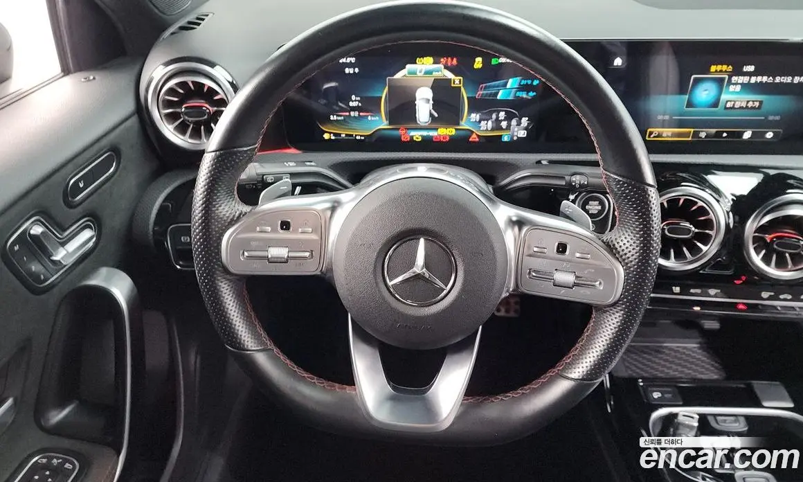 Mercedes-Benz A-Class 2021 2.0 автомат (гидро), фото 19