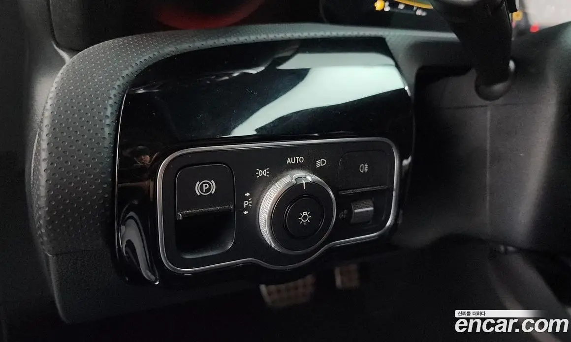 Mercedes-Benz A-Class 2021 2.0 автомат (гидро), фото 29