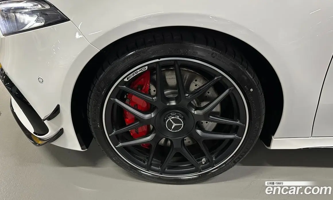 Mercedes-Benz A-Class 2025 2.0 автомат (гидро), фото 5