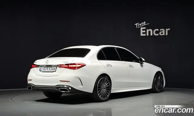 Mercedes-Benz C-Class 2023 2.0 автомат (гидро), миниатюра 2