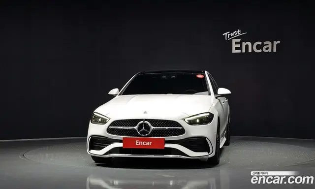 Mercedes-Benz C-Class 2023 2.0 автомат (гидро), миниатюра 3