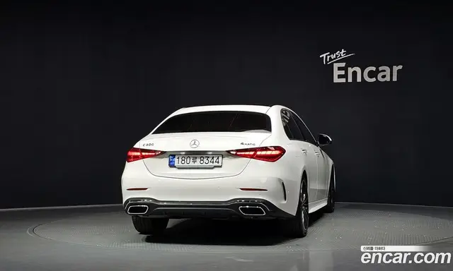 Mercedes-Benz C-Class 2023 2.0 автомат (гидро), миниатюра 4