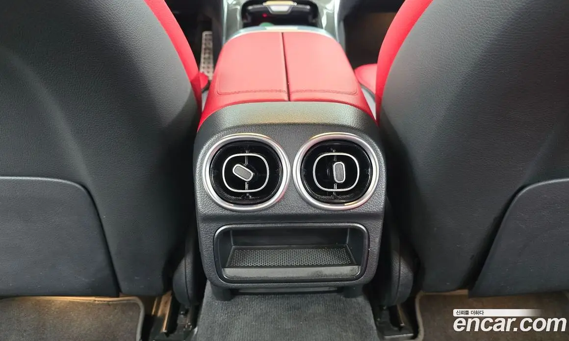 Mercedes-Benz C-Class 2023 2.0 автомат (гидро), фото 31