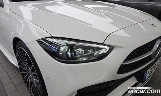 Mercedes-Benz C-Class 2023 2.0 автомат (гидро), миниатюра 8