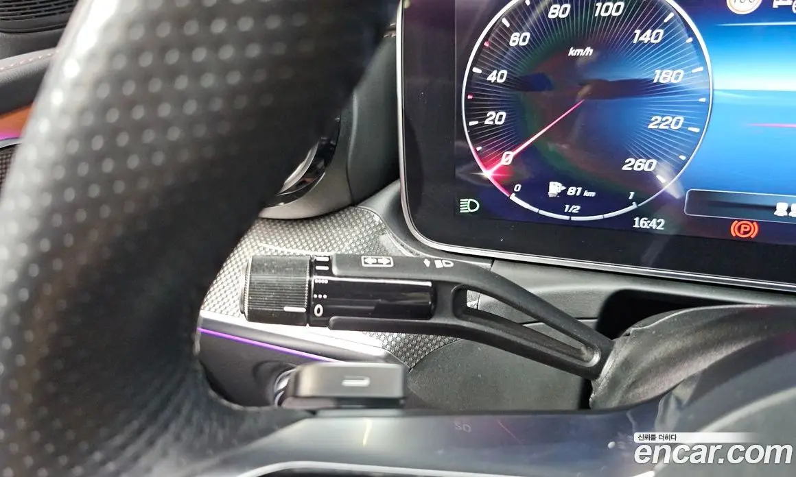Mercedes-Benz C-Class 2023 2.0 автомат (гидро), фото 30