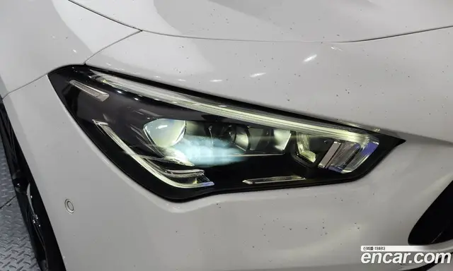 Mercedes-Benz CLA-Class 2021 2.0 автомат (гидро), миниатюра 8
