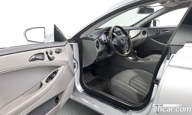 Mercedes-Benz CLS-Class 2009 3.5 автомат (гидро), миниатюра 10