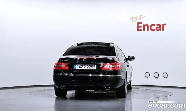 Mercedes-Benz E-Class 2010 3.5 автомат (гидро), миниатюра 4