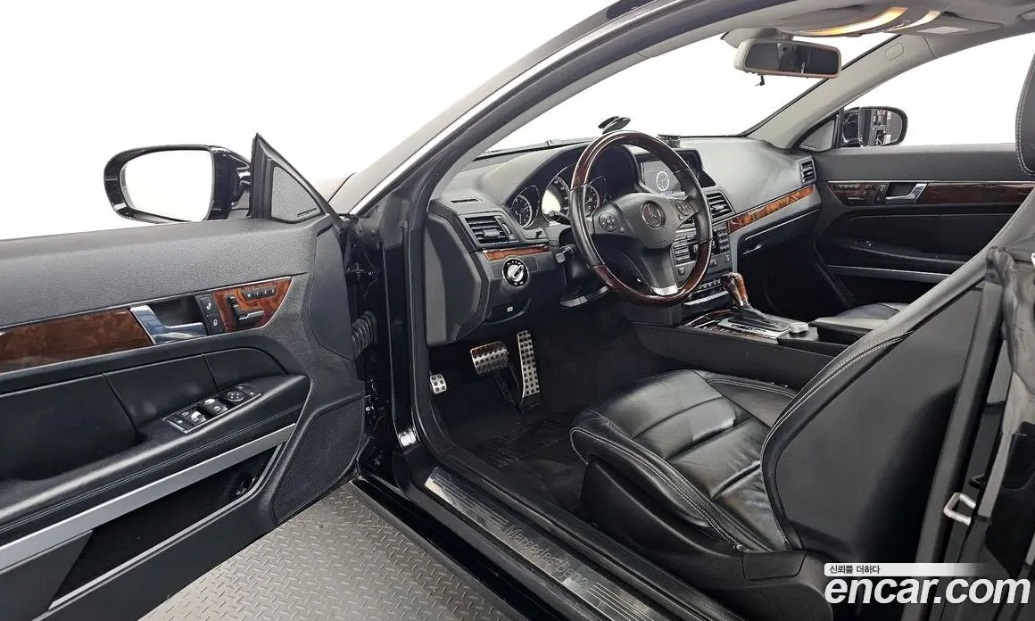 Mercedes-Benz E-Class 2010 3.5 автомат (гидро), фото 10