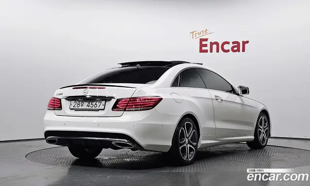 Mercedes-Benz E-Class 2014 3.5 автомат (гидро), миниатюра 2