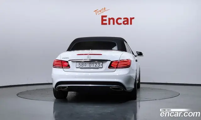 Mercedes-Benz E-Class 2014 2.0 автомат (гидро), миниатюра 3