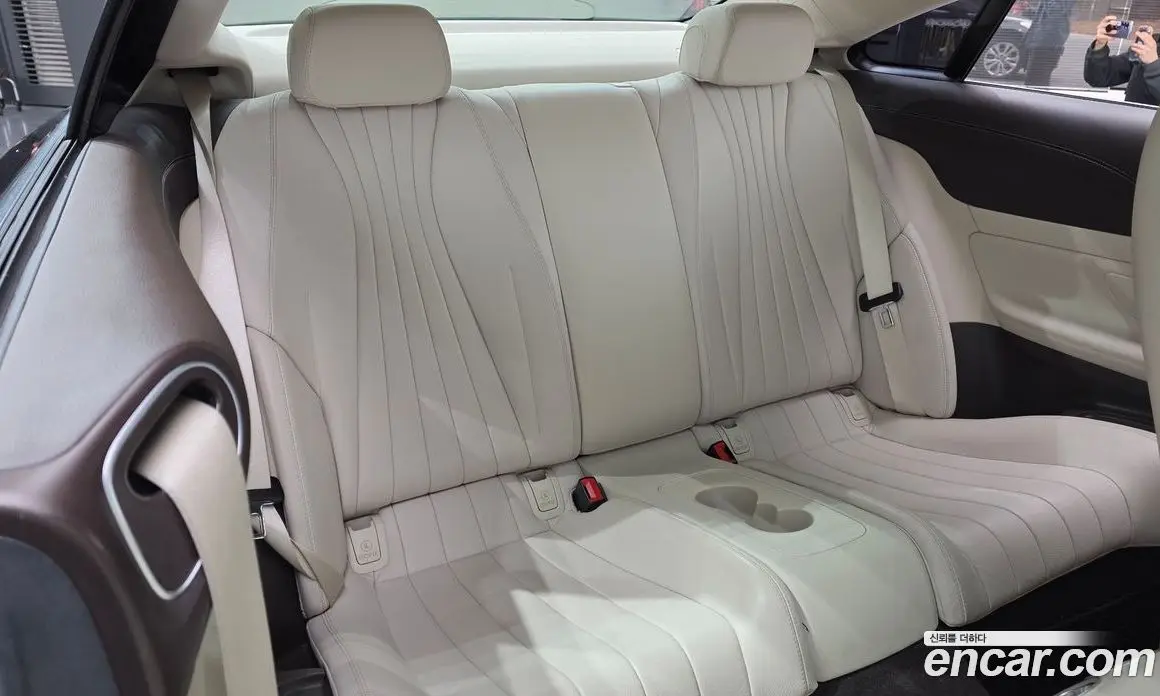 Mercedes-Benz E-Class 2017 1.9 автомат (гидро), фото 12