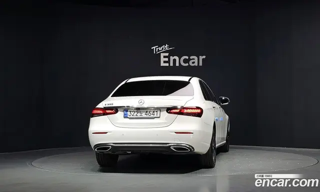 Mercedes-Benz E-Class 2021 2.0 автомат (гидро), миниатюра 4 Mercedes-Benz E-Class 2021 2.0 автомат (гидро), миниатюра 4