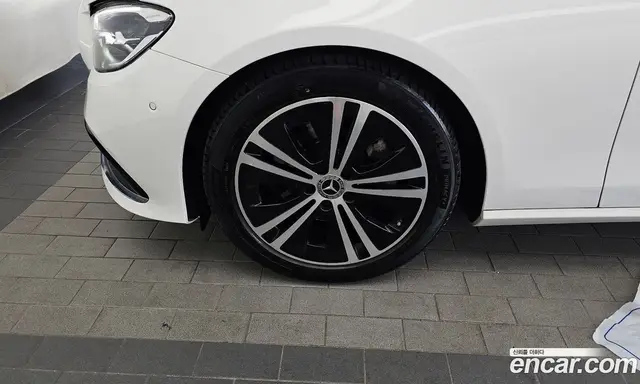 Mercedes-Benz E-Class 2021 2.0 автомат (гидро), миниатюра 5 Mercedes-Benz E-Class 2021 2.0 автомат (гидро), миниатюра 5