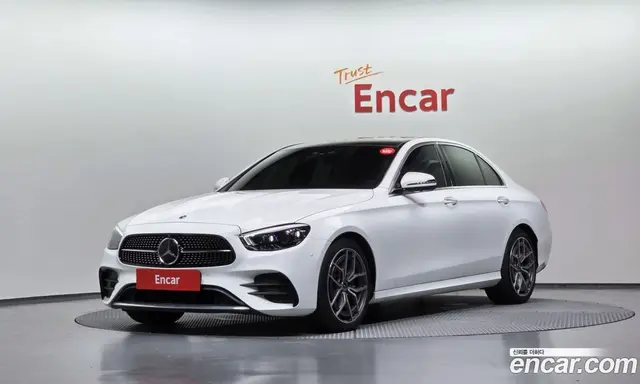 Mercedes-Benz E-Class, 2022, 72 361 км