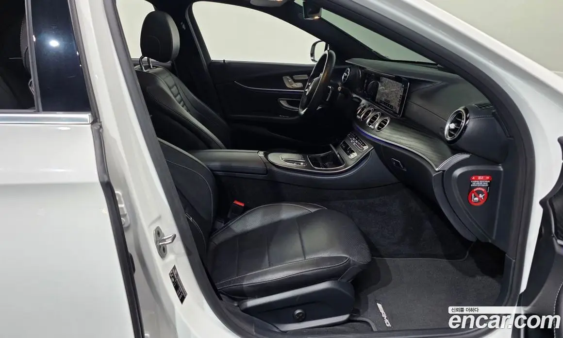 Mercedes-Benz E-Class 2022 1.9 автомат (гидро), фото 17