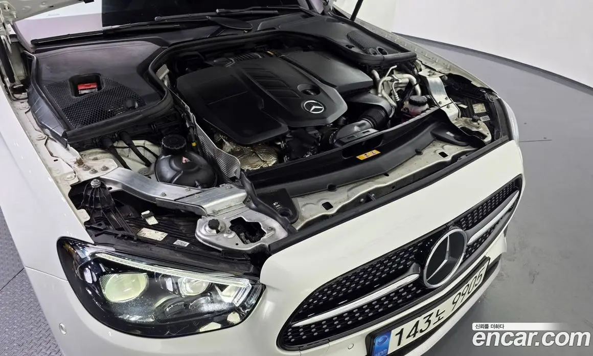 Mercedes-Benz E-Class 2022 1.9 автомат (гидро), фото 6
