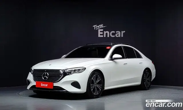 Mercedes-Benz E-Class 2025 2.0 автомат (гидро), миниатюра 1 Mercedes-Benz E-Class 2025 2.0 автомат (гидро), миниатюра 1
