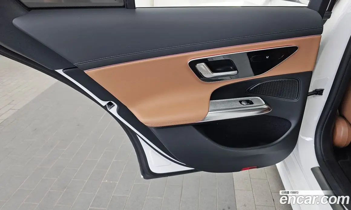 Mercedes-Benz E-Class 2025 2.0 автомат (гидро), фото 15 Mercedes-Benz E-Class 2025 2.0 автомат (гидро), фото 15