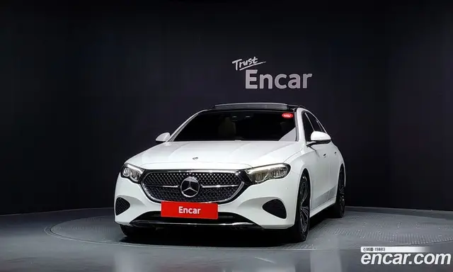 Mercedes-Benz E-Class 2025 2.0 автомат (гидро), миниатюра 3 Mercedes-Benz E-Class 2025 2.0 автомат (гидро), миниатюра 3