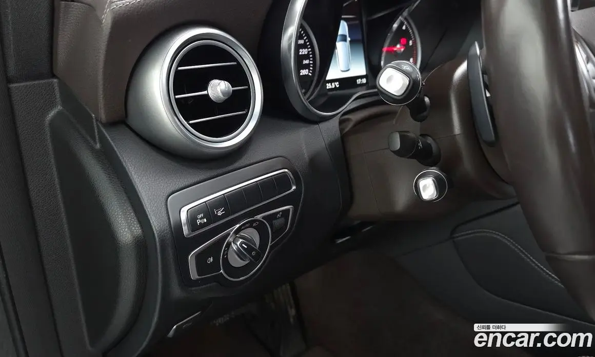 Mercedes-Benz GLC-Class 2017 2.1 автомат (гидро), фото 26