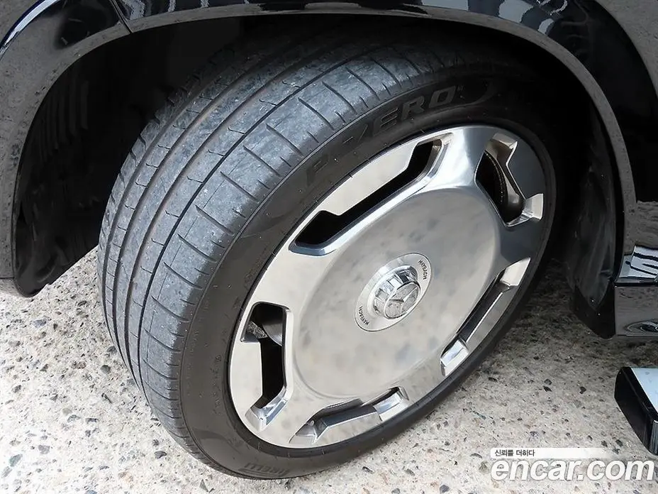 Mercedes-Benz GLS-Class 2023 4.0 автомат (гидро), фото 20