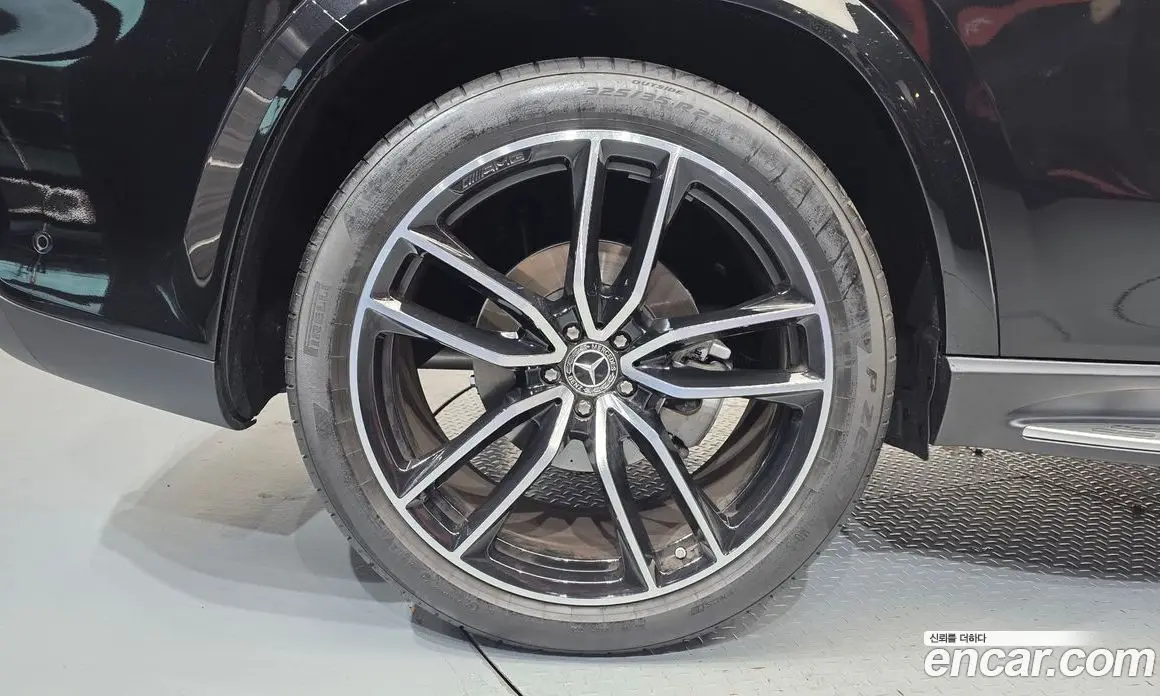 Mercedes-Benz GLS-Class 2026 4.0 автомат (гидро), фото 7