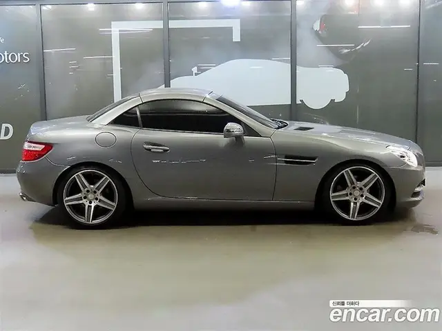 Mercedes-Benz SLK-Class 2012 1.8 автомат (гидро), миниатюра 3