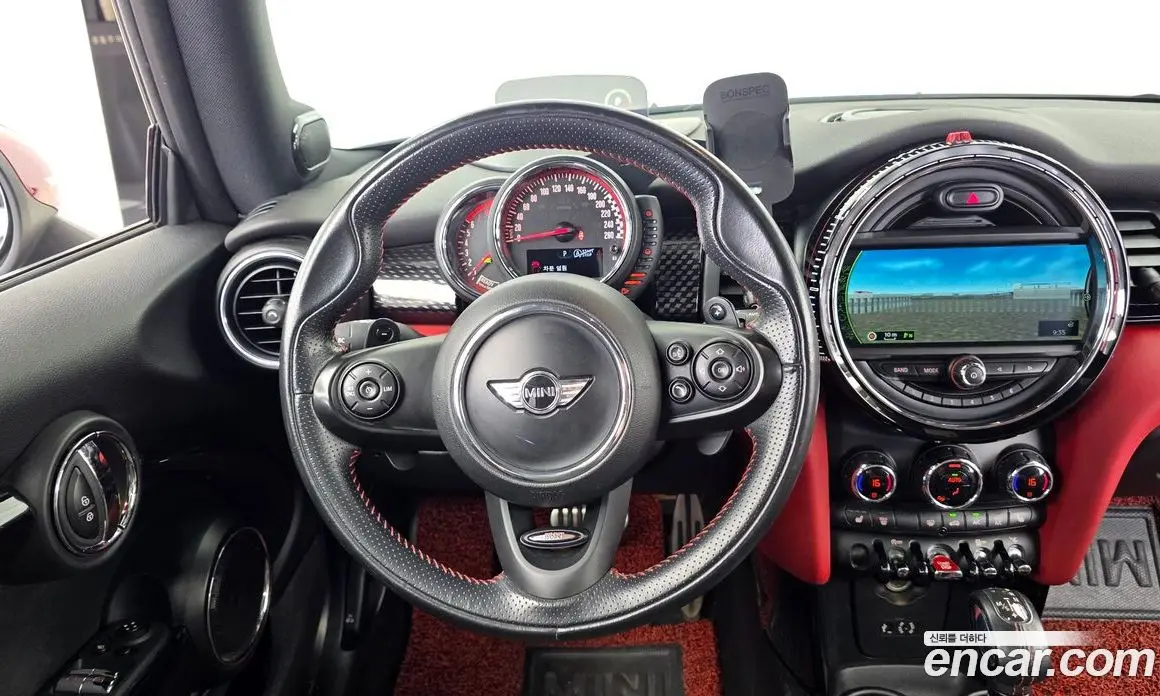 Mini Cooper 2017 2.0 автомат (гидро), фото 13 Mini Cooper 2017 2.0 автомат (гидро), фото 13