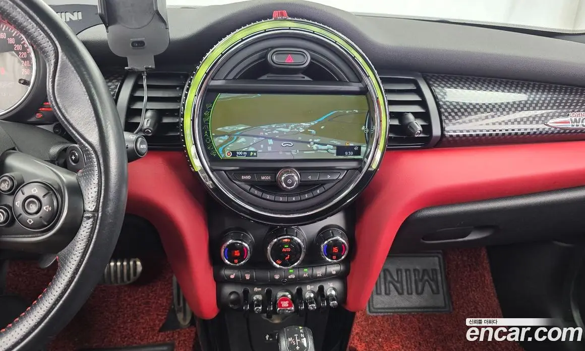 Mini Cooper 2017 2.0 автомат (гидро), фото 14 Mini Cooper 2017 2.0 автомат (гидро), фото 14