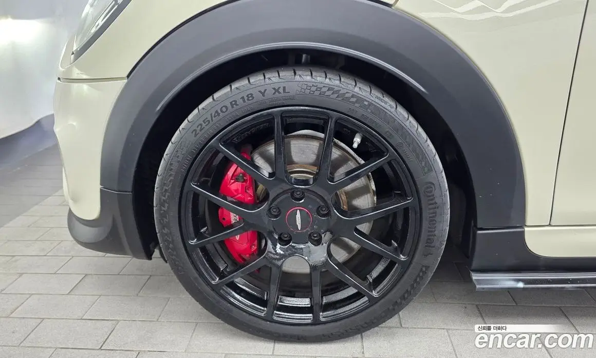Mini Cooper 2017 2.0 автомат (гидро), фото 5 Mini Cooper 2017 2.0 автомат (гидро), фото 5