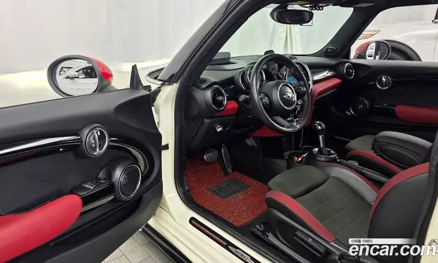 Mini Cooper 2017 2.0 автомат (гидро), миниатюра 10 Mini Cooper 2017 2.0 автомат (гидро), миниатюра 10