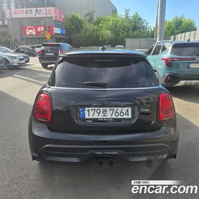 Mini Cooper 2022 2.0 автомат (гидро), миниатюра 2