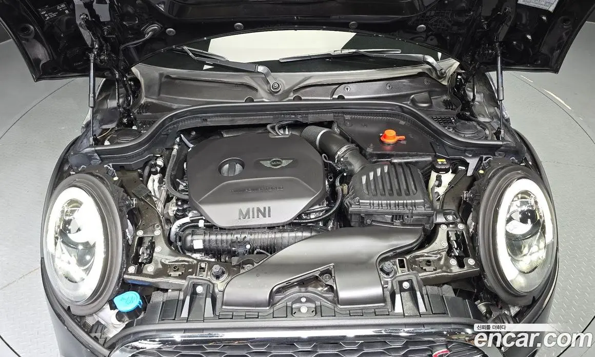 Mini Cooper Convertible 2017 2.0 автомат (гидро), фото 6