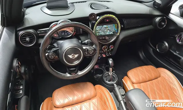Mini Cooper Convertible 2017 2.0 автомат (гидро), миниатюра 7