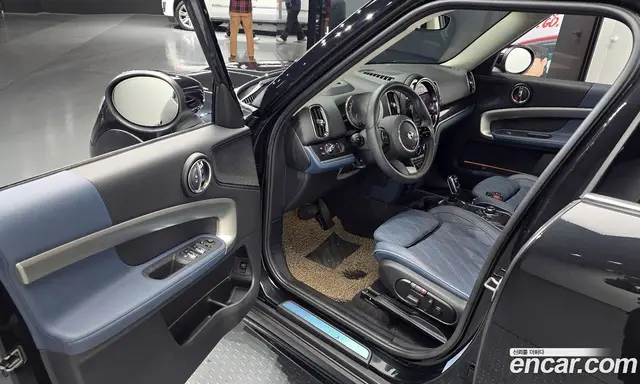 Mini Countryman 2023 2.0 автомат (гидро), миниатюра 10 Mini Countryman 2023 2.0 автомат (гидро), миниатюра 10