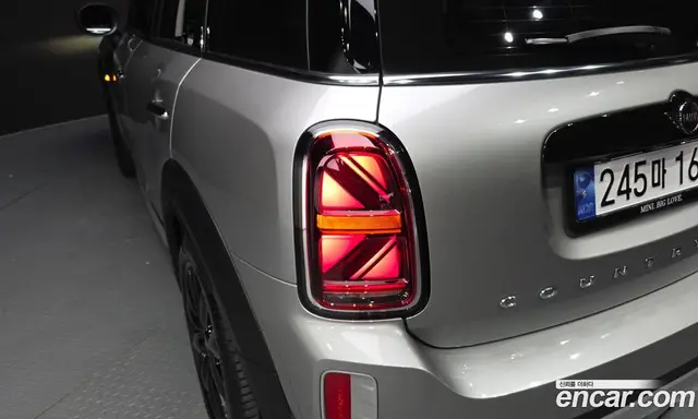 Mini Countryman 2024 1.5 автомат (гидро), миниатюра 8