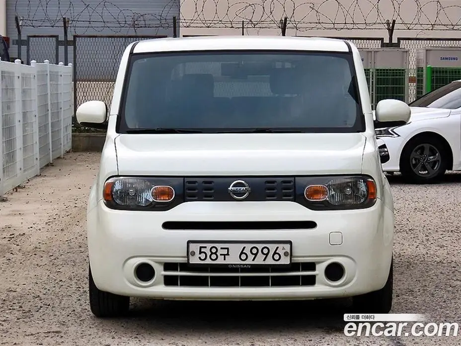 Nissan Cube 2011 1.8 автомат (гидро), фото 2 Nissan Cube 2011 1.8 автомат (гидро), фото 2