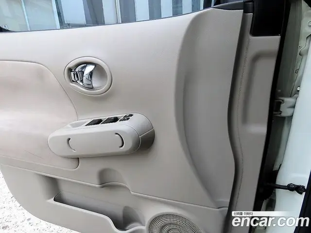 Nissan Cube 2011 1.8 автомат (гидро), миниатюра 11 Nissan Cube 2011 1.8 автомат (гидро), миниатюра 11