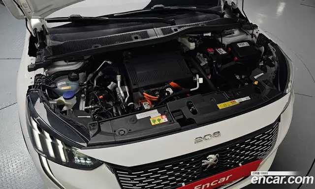 Peugeot 208 2023 0.1 автомат (гидро), миниатюра 6 Peugeot 208 2023 0.1 автомат (гидро), миниатюра 6