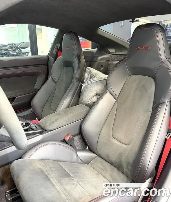 Porsche 911 2022 4.0 автомат (гидро), миниатюра 7