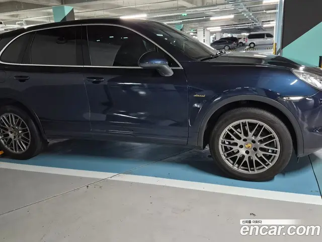 Porsche Cayenne, 2013, 108 442 км