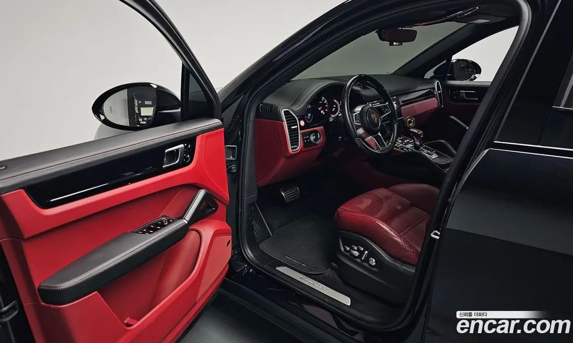 Porsche Cayenne 2021 3.0 автомат (гидро), фото 12