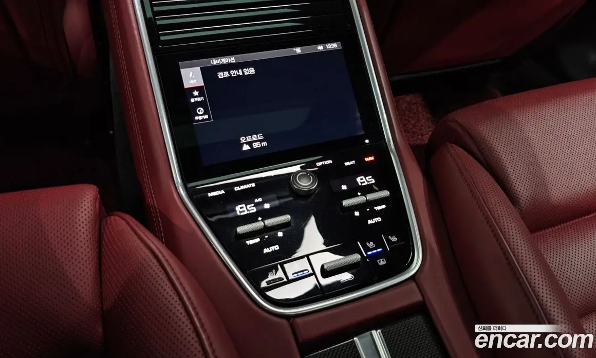 Porsche Panamera 2019 4.0 автомат (гидро), фото 12