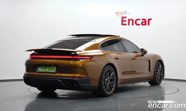 Porsche Panamera 2024 4.0 автомат (гидро), миниатюра 2