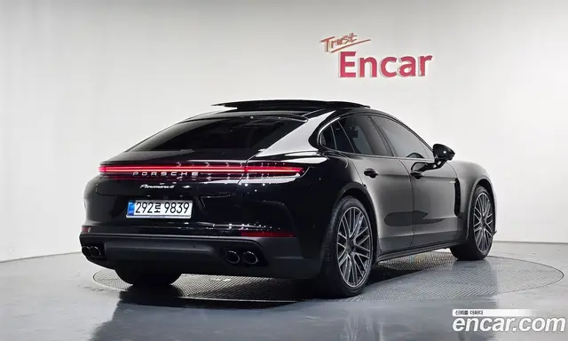 Porsche Panamera, 2025, 5 742 км
