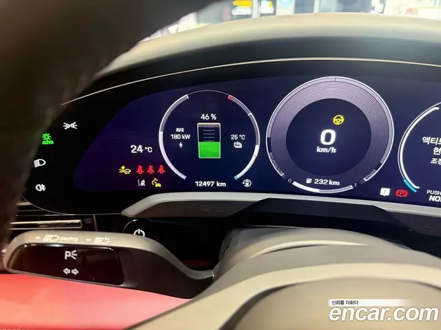 Porsche Taycan 2025 0.1 автомат (гидро), миниатюра 8