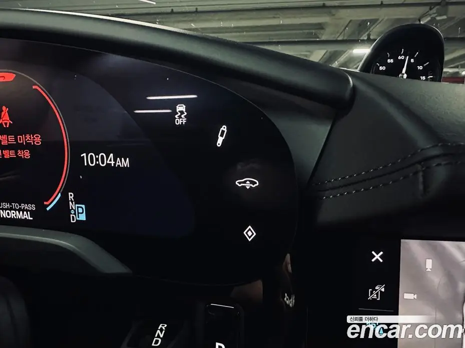 Porsche Taycan 2025 0.1 автомат (гидро), фото 9